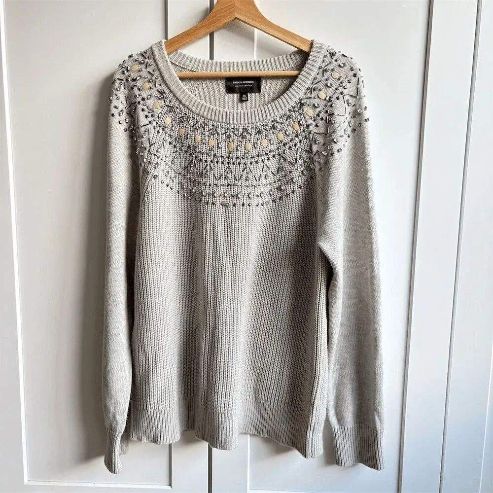 Banana Republic XL Merino Wool Blend Gray Beaded Crew Neck Sweater Pullover